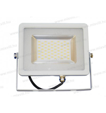 LED_reflektor_20W_semleges_feher_5677