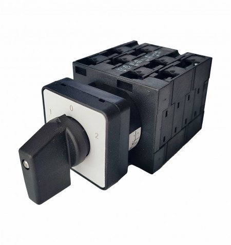 MX-432-CO-440-beepitheto-ipari-atkapcsolo-harom-allas-1-0-2-4x32A-40A