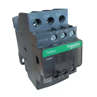 SE LC1D32P7 Mágneskapcsoló 32A 400V 230v tekercs