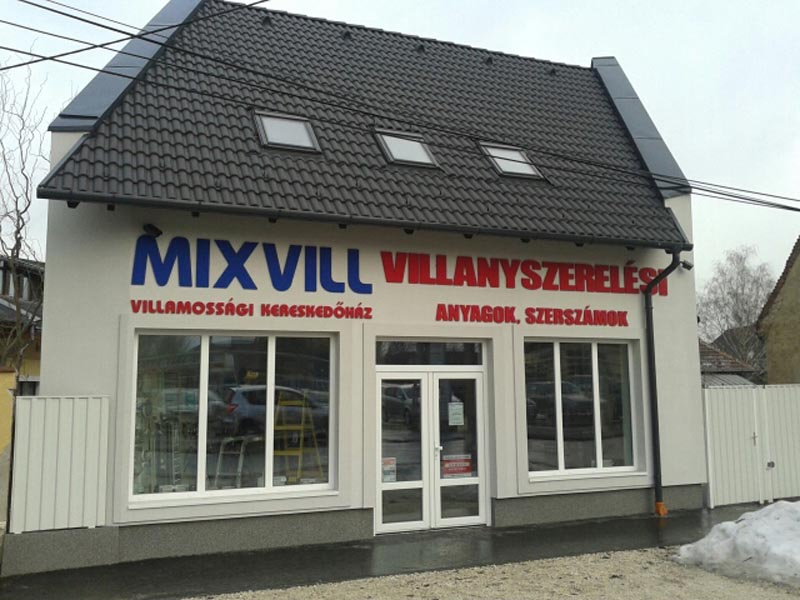 Budapest, III. ker-i, Szentendrei úti üzletünkbe bolti eladó munkatársat keresünk.